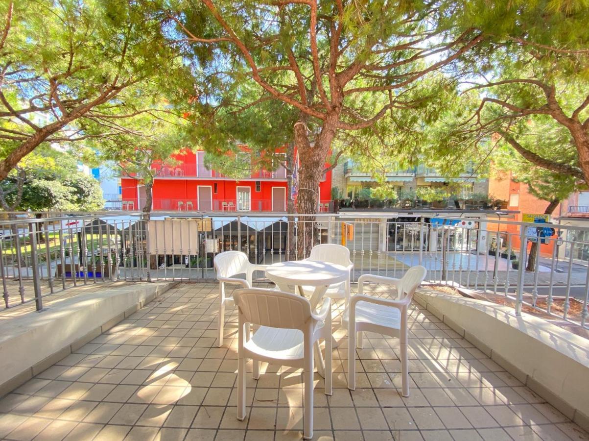 לידו די ג'סולו Appartamenti Adriana Carraro Immobiliare - Family Apartments מראה חיצוני תמונה