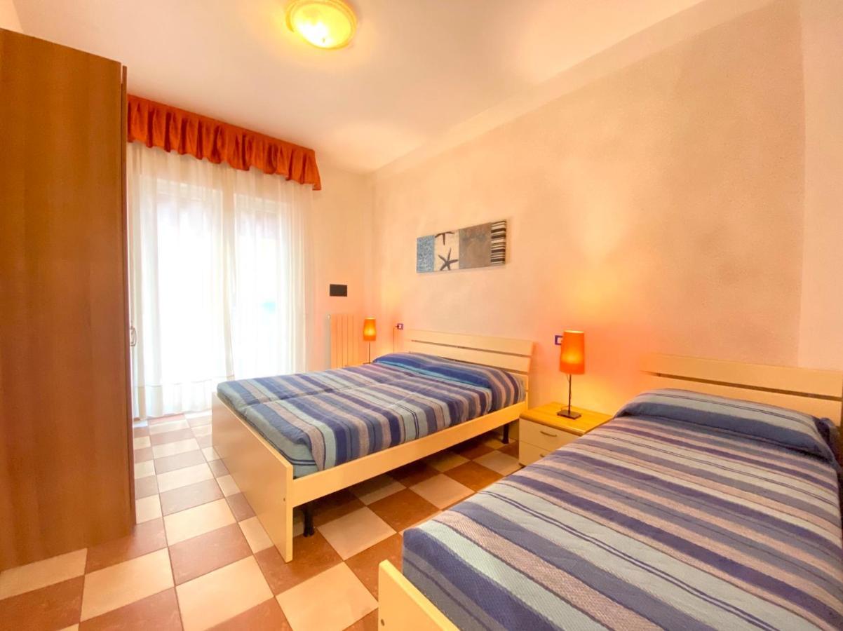 לידו די ג'סולו Appartamenti Adriana Carraro Immobiliare - Family Apartments מראה חיצוני תמונה